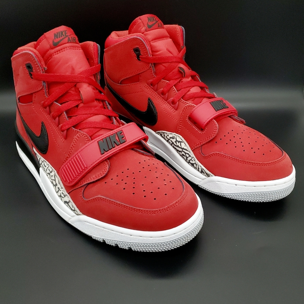 Nike Air Jordan Legacy 312 Toro Size 13 Mens